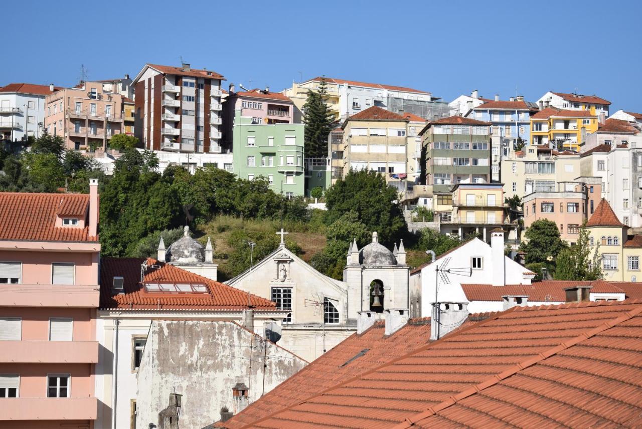 Apartamento Terreiro Da Erva House Coímbra Exterior foto